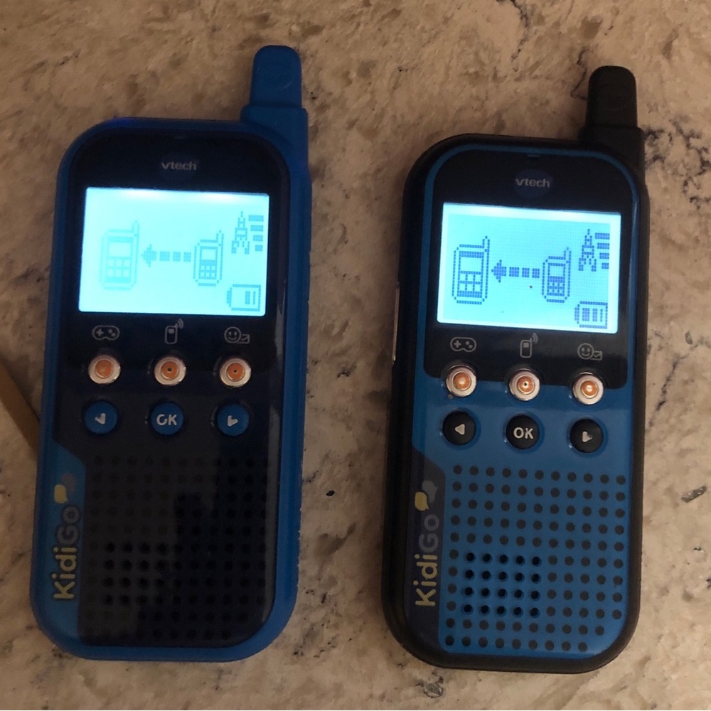 VTech KidiGo Walkie Talkies (English Version) - pair